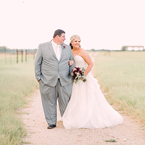 Floresville Wedding: Kelsey and Dustin